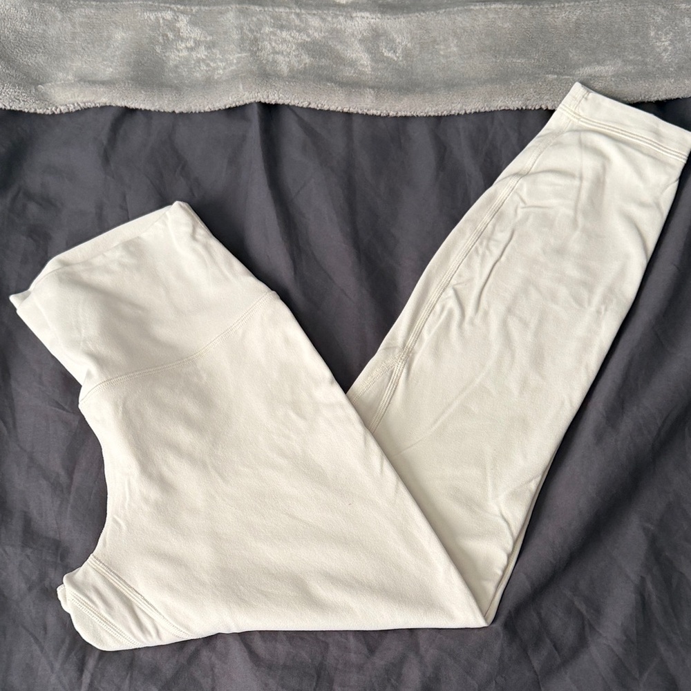 Cream Align 23” Lululemon Leggings